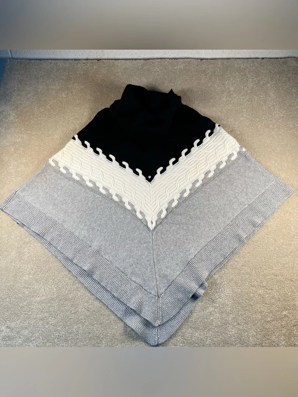 Talbots Poncho Sweater Chevron Black White Cowl Neck Knit Women's Large